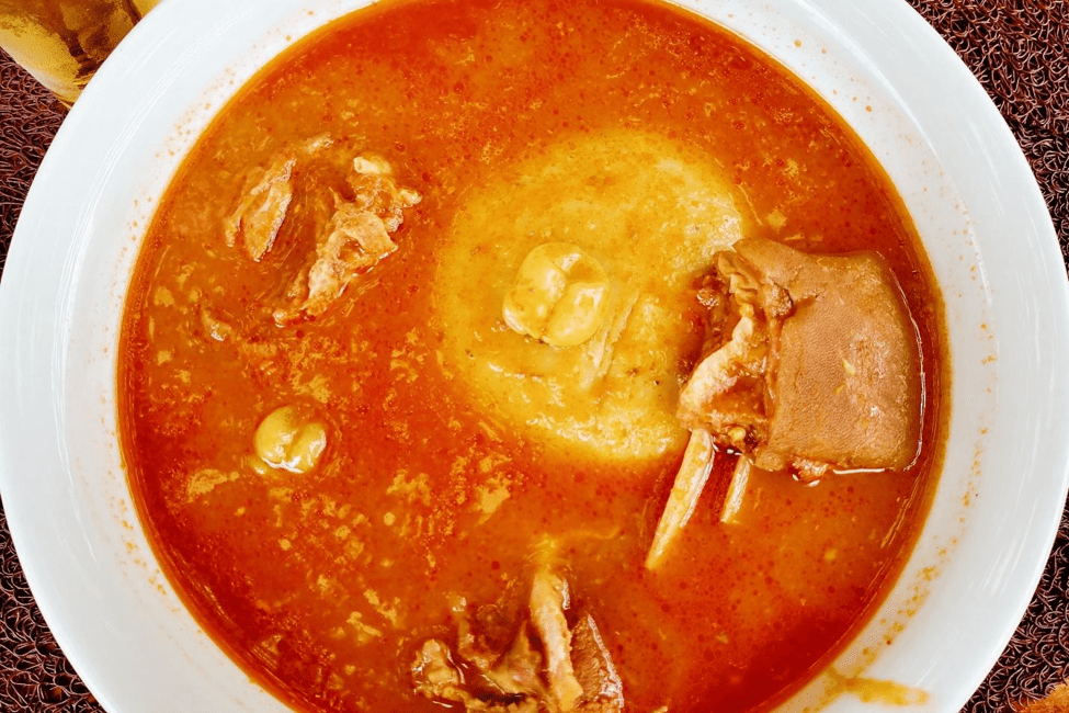 ufu and light goat soup (July 2017).